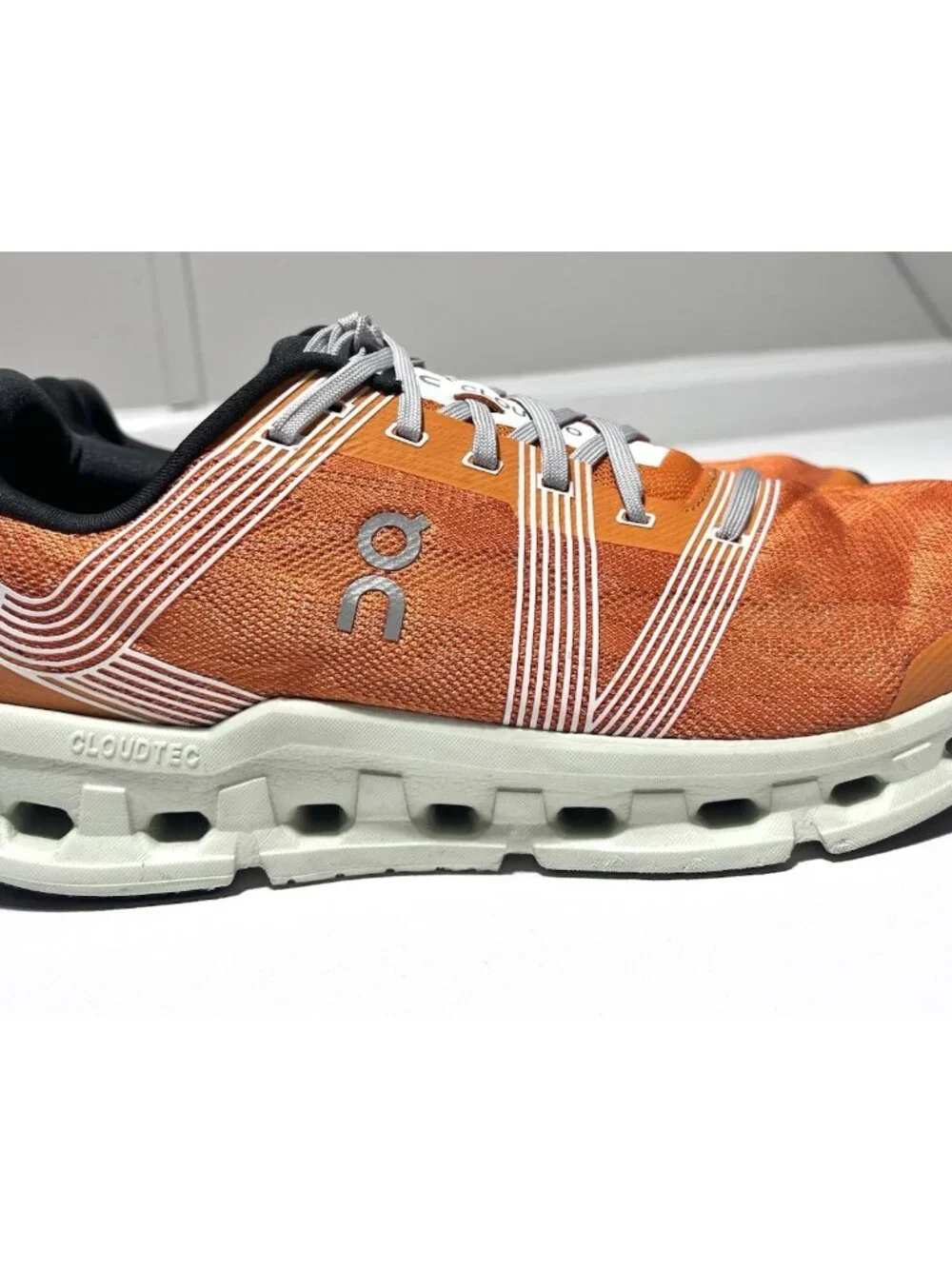 On Cloudgo Orange Turmeric Aloe Running Shoes Sneakers - Men Size 10